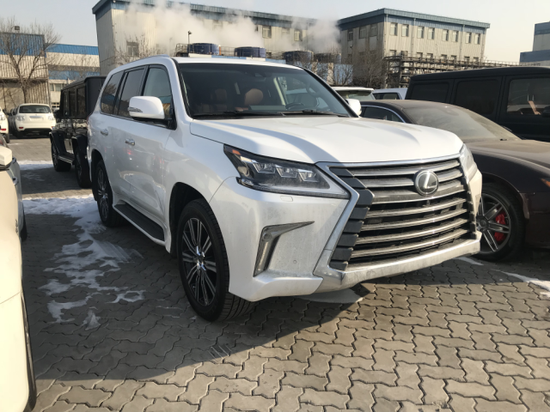 18款雷克萨斯LX570劲爆价 凌志响誉全球