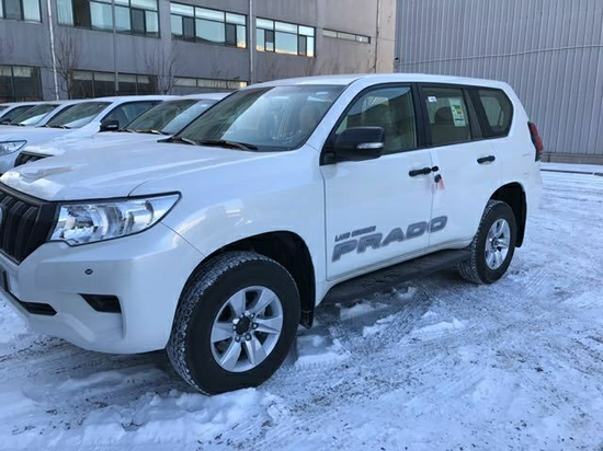 2018款中东版丰田霸道2700丐版优惠售价