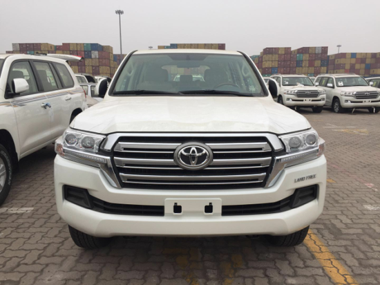 2018款丰田酷路泽4000任何角落飞奔而驰