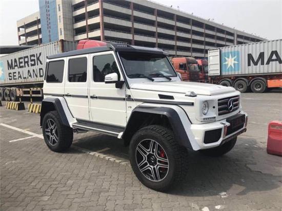 2017款奔驰G500 4x4²钢铁之躯 优惠不减