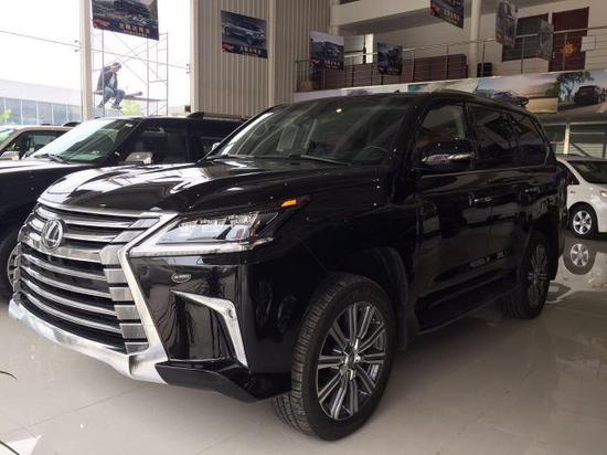 2018款雷克萨斯LX570全时四驱豪华配置