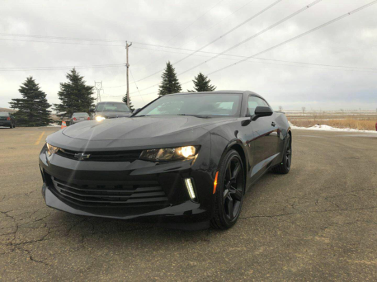 18款新款雪弗兰科迈罗2.0T现车来电咨询