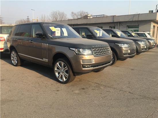 2017款平行进口路虎巅峰创世5.0现货不足