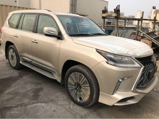 18款雷克萨斯570限量版配置 天津提裸车