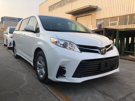 18款丰田塞纳10辆0利润促销仅剩4名额