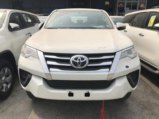 2018款丰田穿越者2700大批量现车送装饰