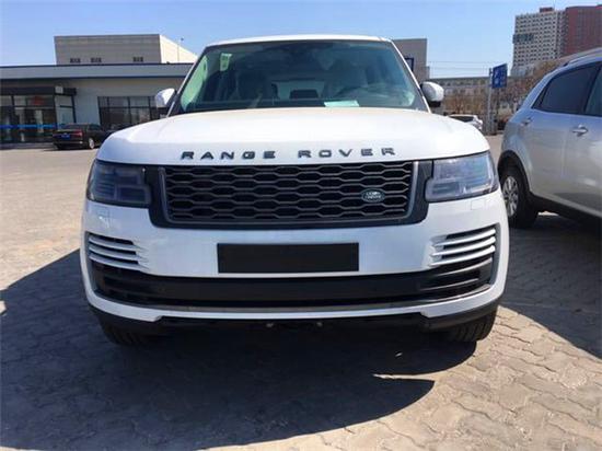 18款路虎揽胜行政3.0T震慑四周完美越野