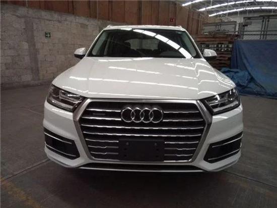 18款奥迪Q7天津港现车手续齐配置报价