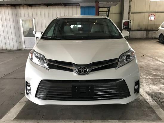 18款墨版塞纳XLE真皮版天津港价格专卖