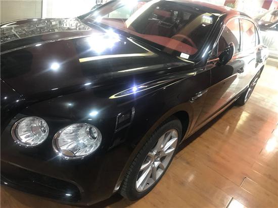 2018款宾利飞驰V8S优惠活动下调10万元