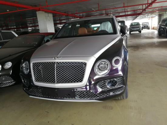 2018款全球限量版宾利添越4.0 至尊精品