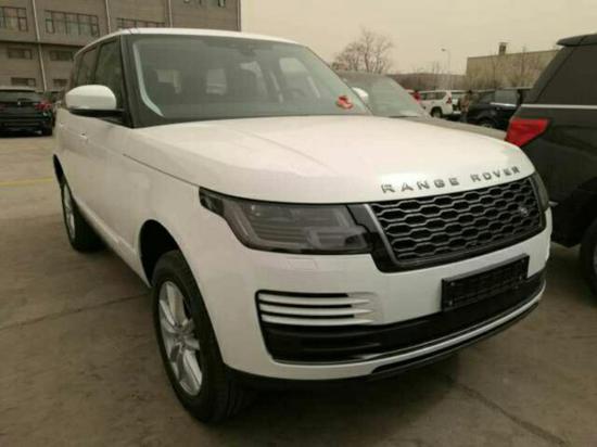 18款路虎揽胜行政HSE现车 最新报价行情