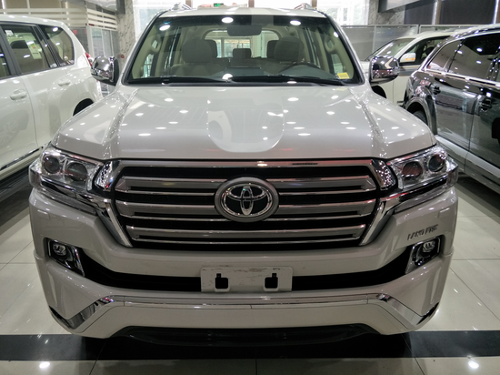 18酷路泽4000力量无穷 陆巡4.0硬汉座驾