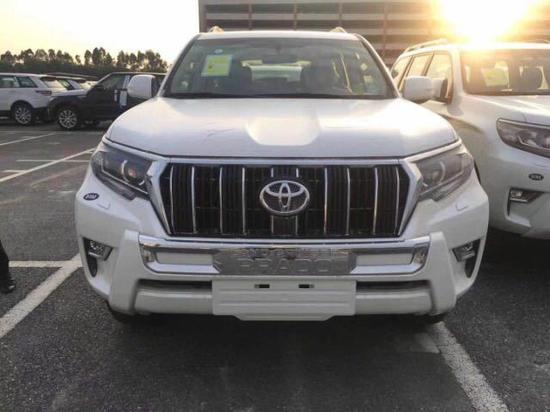 18款中东版丰田霸道4000带你体验越野性