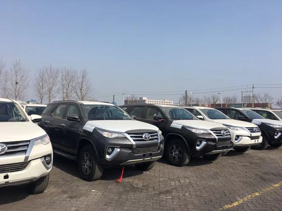 18款丰田穿越者2700现车新报价热销全国
