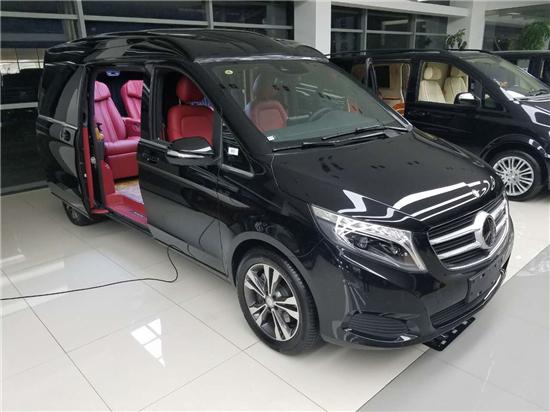 18款奔驰v260L最新改装顶配隐藏六座现车