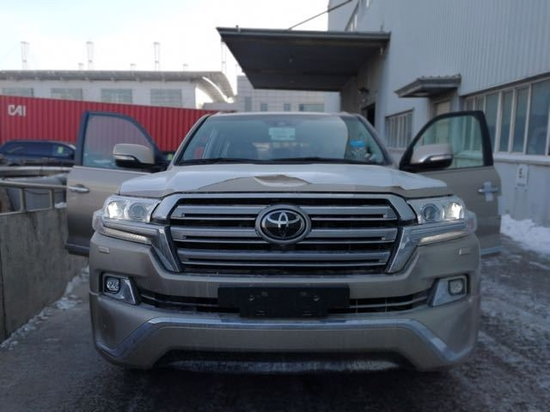 2018款兰德酷路泽5700 VXR亮点配置