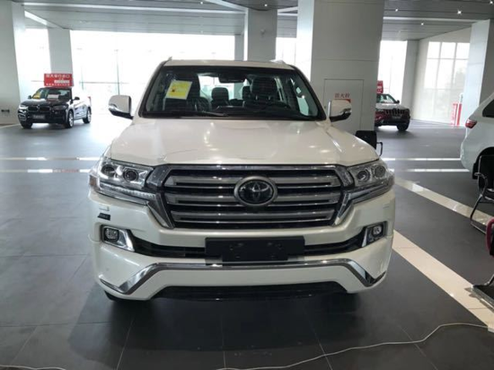 2018款丰田酷路泽5.7L排量天津现车报价