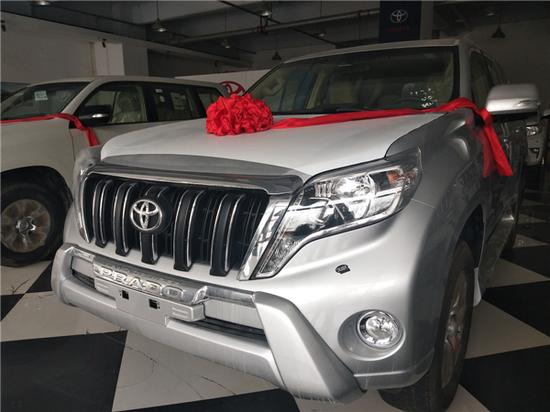 丰田霸道4000中东版叫好又叫座花钱不悔