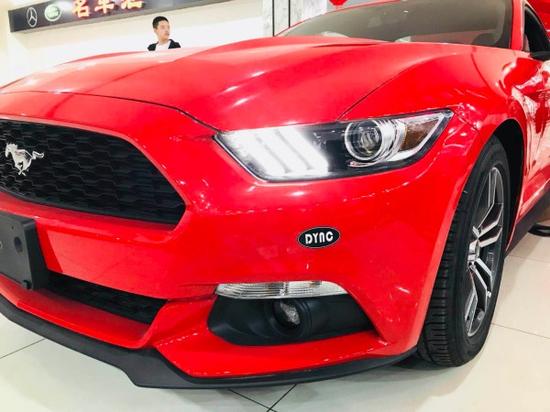 17款福特野马优惠价 28万起现车颜色齐全