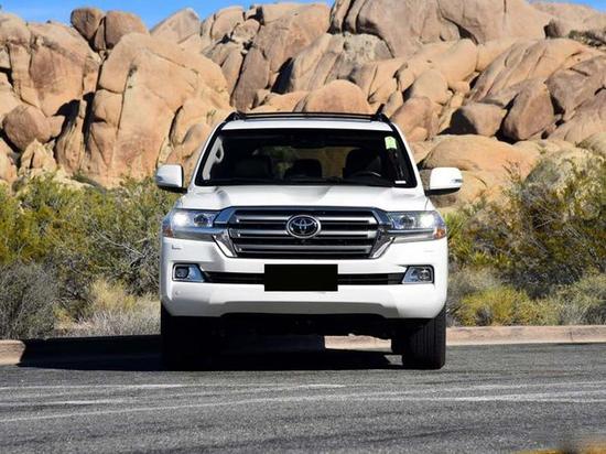 17款丰田酷路泽5700现车报价V8钜惠热荐