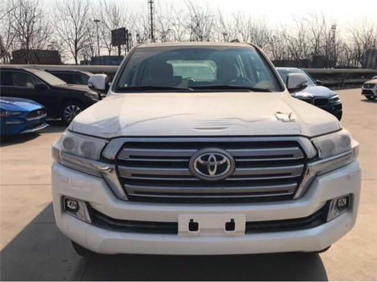 18款丰田酷路泽4600惠战五一特价销售