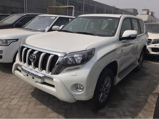 17款中东版丰田霸道2700九气囊限量版特