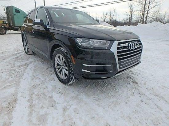 奥迪Q7最新优惠 2018款奥迪Q7现车到店