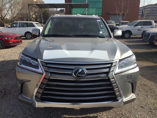 进口18款雷克萨斯LX570现车充足不加价
