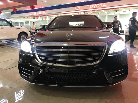 18款奔驰S560现车手续齐 全国可分期按揭