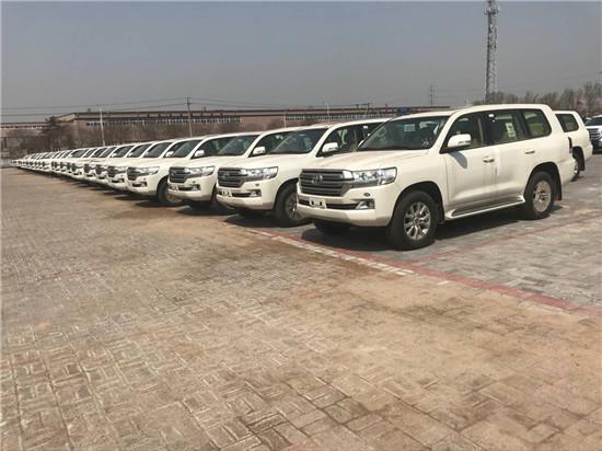 2018款丰田酷路泽4000天津港最便宜报价