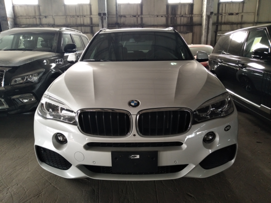 2018款宝马X5春季行情最新报价让利促销