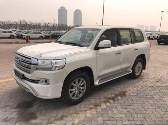 18款丰田酷路泽4600豪华SUV最新报价多少