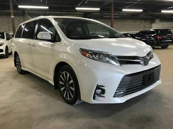 18款丰田塞纳配置丰富价格亲民 大气商务