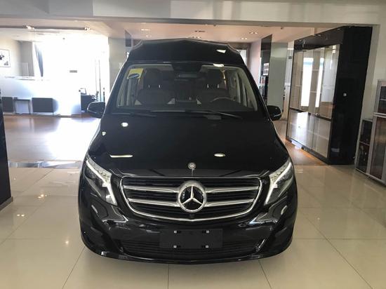 奔驰V260豪华商务车改装七座版车讯快报