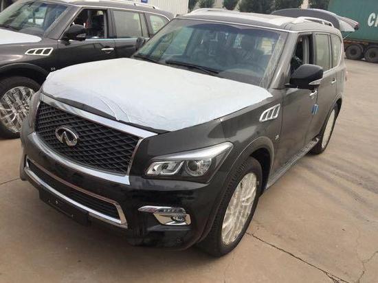 2017款英菲尼迪QX80中东版激情掀翻低价