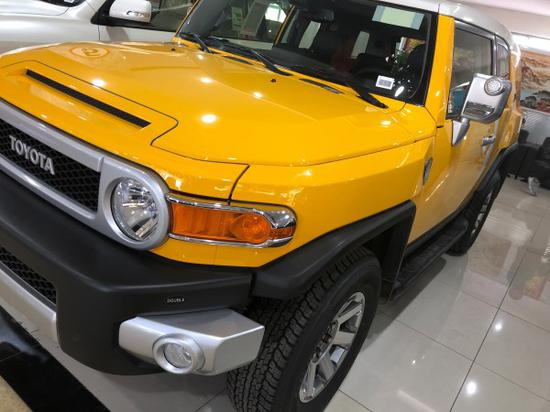 丰田FJ酷路泽新车到颜色齐全优惠大促销
