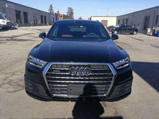 天津奥迪专卖店 奥迪Q7现车五一狂降6万