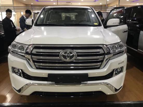 18款丰田酷路泽4600中东版七座报价