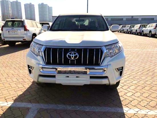 18款中东版霸道4000 越野迎五一降价钜惠