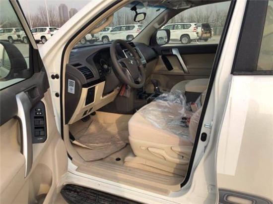 18普拉多2.7丐版价格 霸道2700改装配置