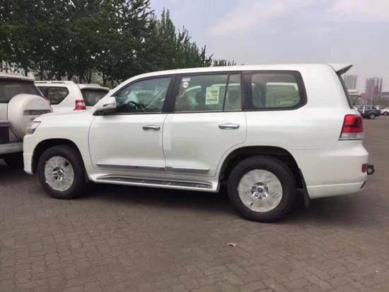 2018款丰田酷路泽4600超强全时四驱秒杀