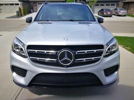 18奔驰GLS450加版强劲动力机能大气风采