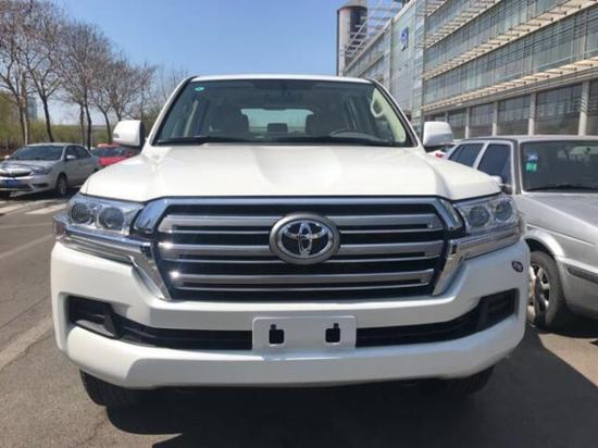 17款丰田兰德酷路泽4000车新款到店特惠