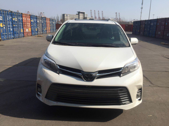 18款丰田塞纳3.5L两驱/四驱 活动限量秒