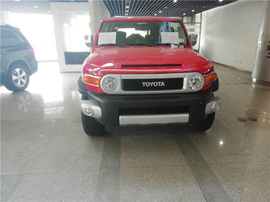 2017款丰田酷路泽FJ优惠8万低价最抢眼