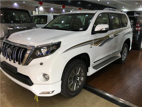 2017款丰田霸道2700黑熏限量版现车秒杀