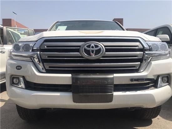 平行进口18款酷路泽4000五一购车享优惠