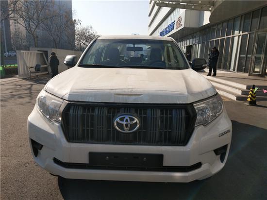 18款丰田霸道2700天津港火爆促销