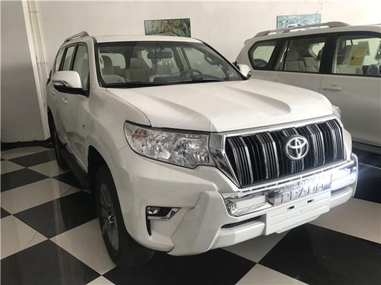 2018款中东版丰田霸道2700裸车惊天低价